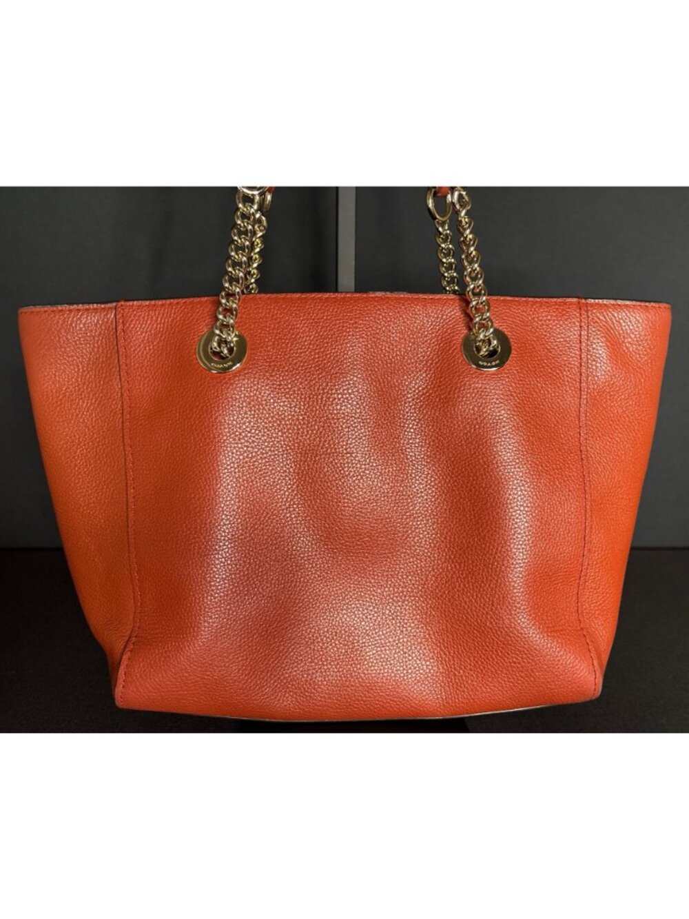 Coach NY 57107 Turnlock Gold Chain Pebbled Leather Tote 27 Bag Shoulder Bag - Picture 4 of 16